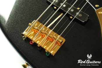 Made In Japan Traditional 2025 Collection 60’s Jazz Bass - Black Pearl